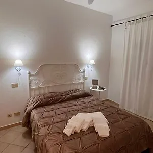 Casa Sabry Appartamento Olbia
